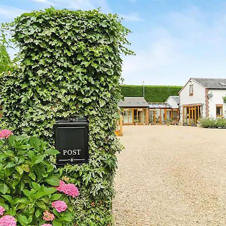 Stable Lodge - Boutique Bed & Breakfast Shurdington Esterno foto