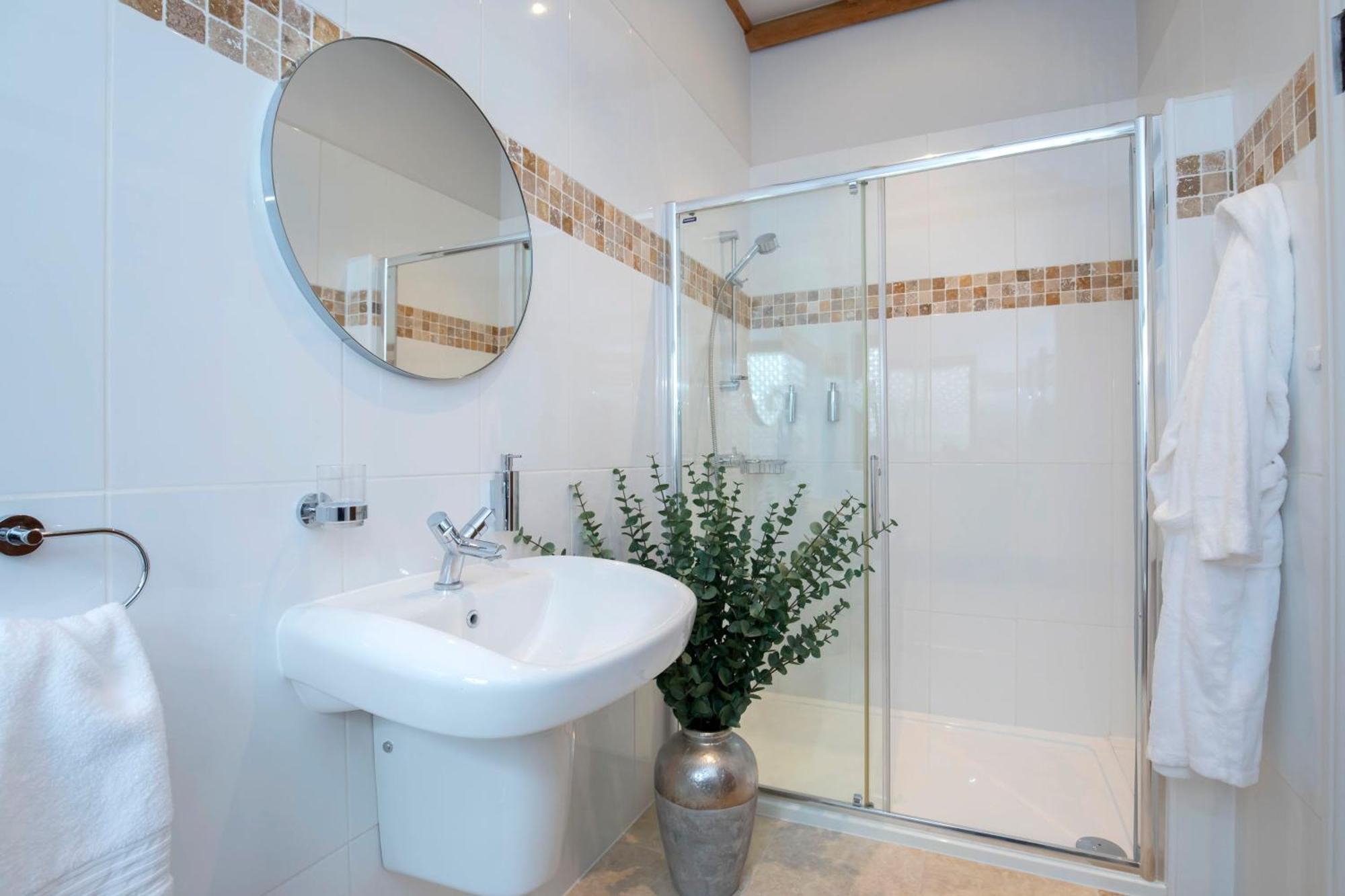 Stable Lodge - Boutique Bed & Breakfast Shurdington Esterno foto