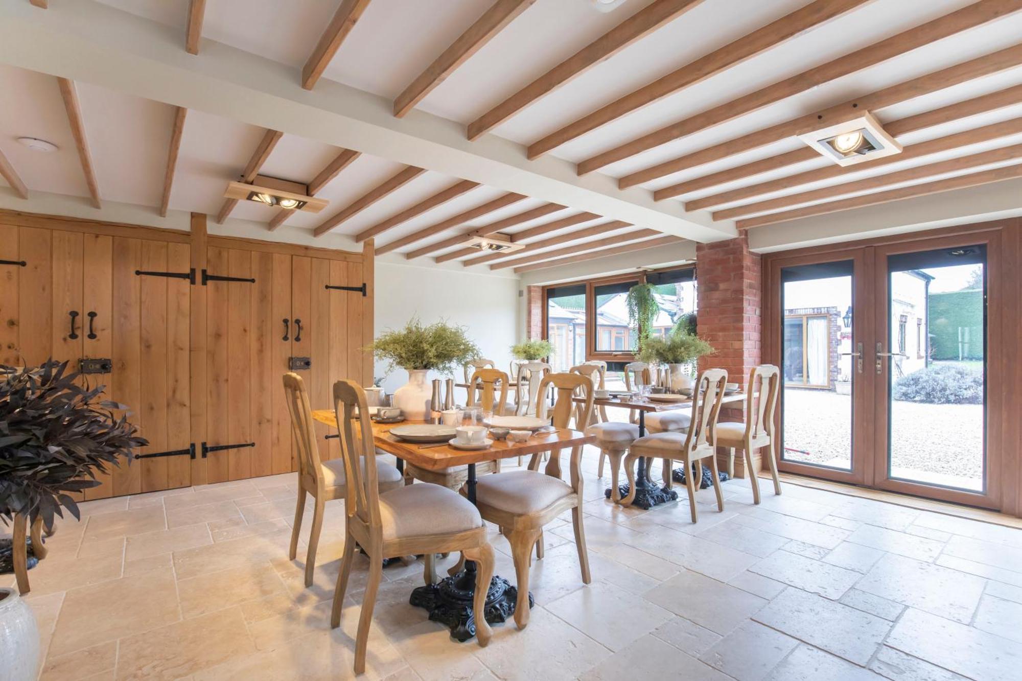 Stable Lodge - Boutique Bed & Breakfast Shurdington Esterno foto
