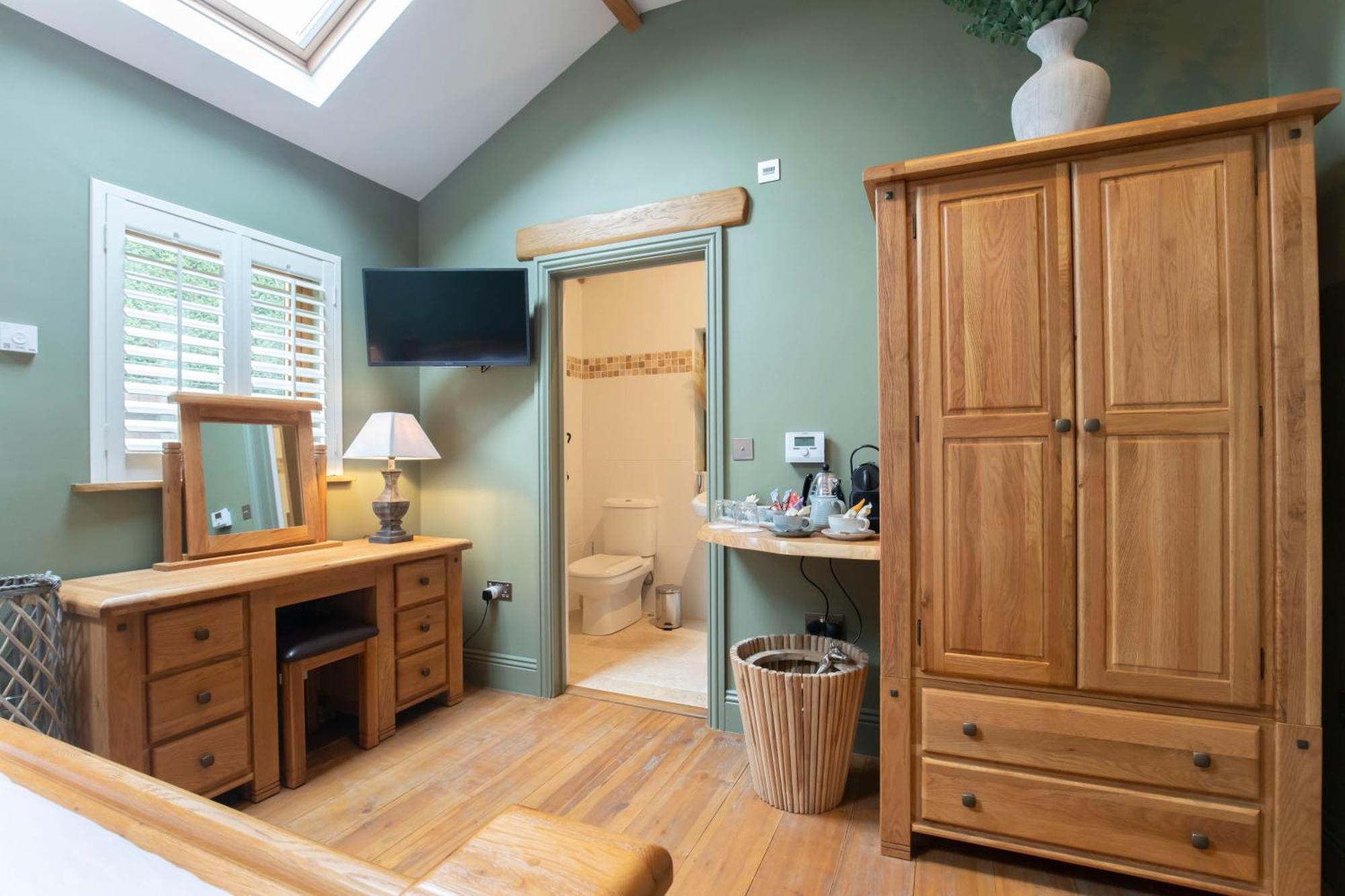 Stable Lodge - Boutique Bed & Breakfast Shurdington Esterno foto