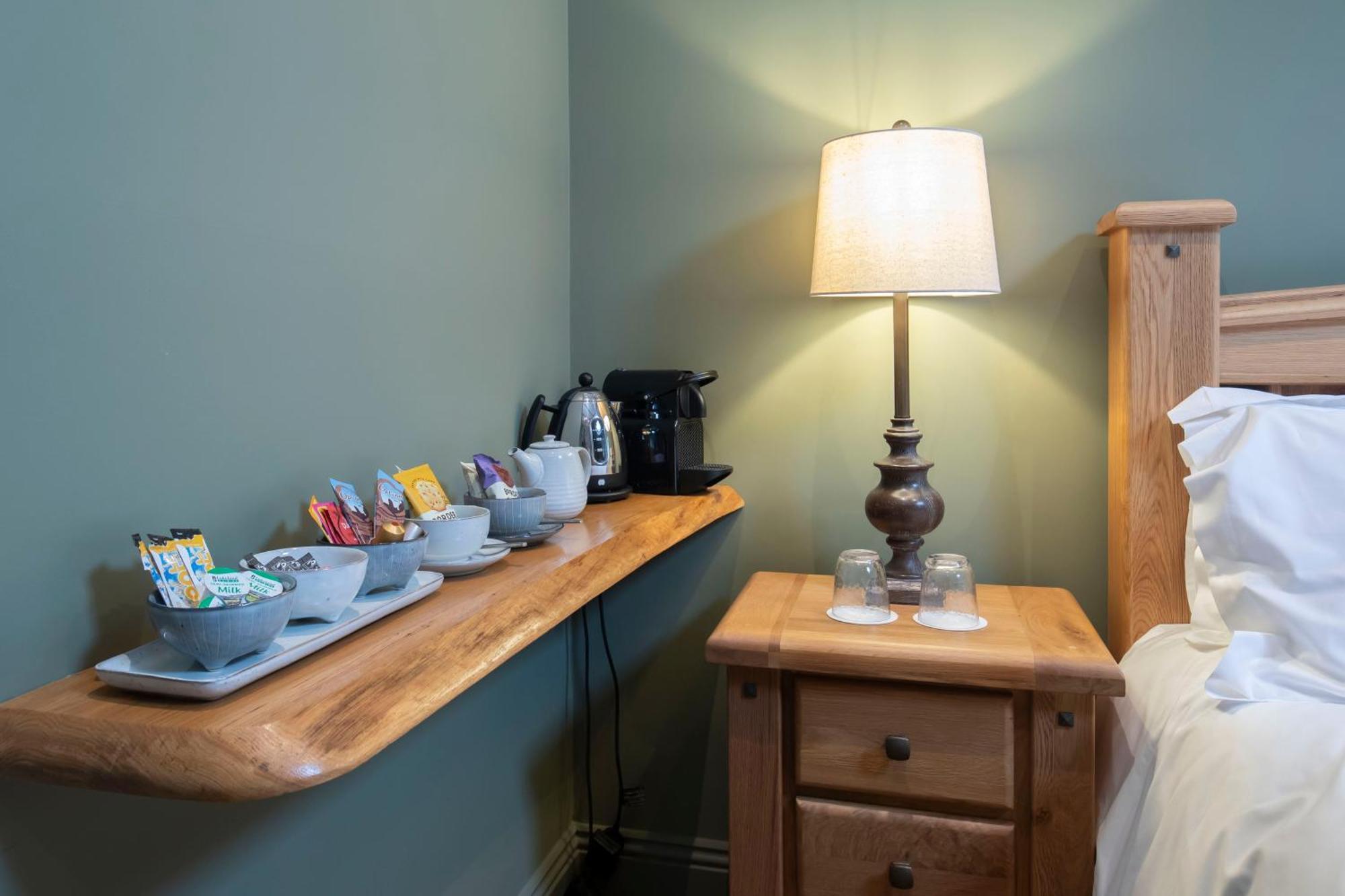 Stable Lodge - Boutique Bed & Breakfast Shurdington Esterno foto