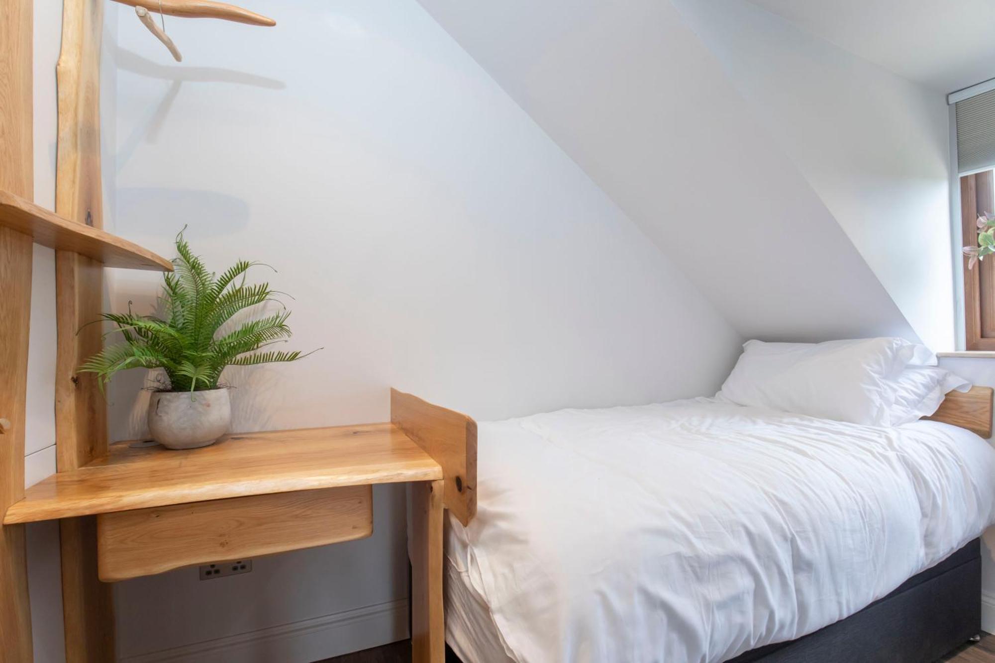 Stable Lodge - Boutique Bed & Breakfast Shurdington Esterno foto